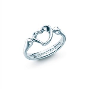 Tiffany Elsa peretti open heart ring in silver